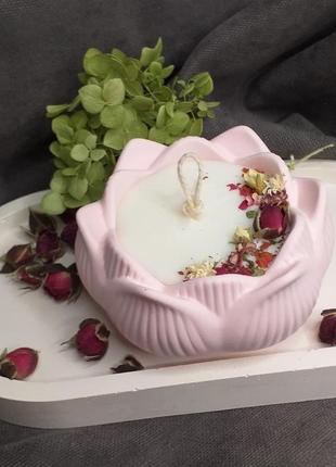 Соевая свеча «розовый лотос»3 фото