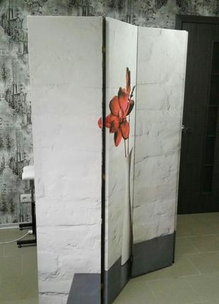 Ширма "червона квітка у білій вазі" (ширма, перегородка)4 фото