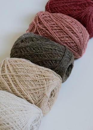 Нитки для ковровой вышивки colored wool, пряжа для вязания4 фото