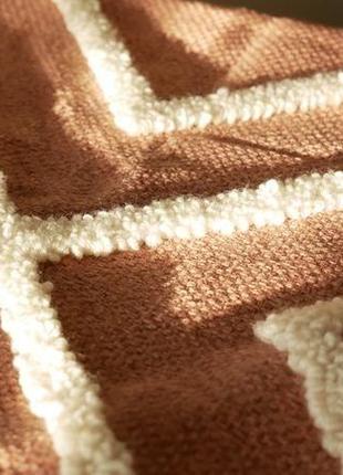 Чохол для подушки декоративної, подушка з вишивкою, килимова вишивка на подушці, геометричні лінії4 фото