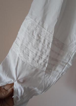 Блуза біла жіноча ,з мереживом та защипами, answer.m.4 фото