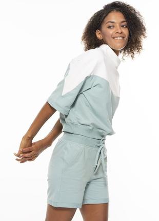 Костюм прогулочный кроп-топ и шорты мятного цвета, женский спортивный костюм летний мятный двухнитка
