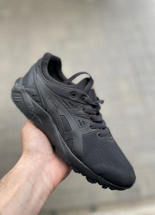 Кросівки asics