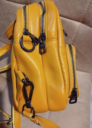 Желтый кожаный стильный рюкзачок новый имталия1 фото