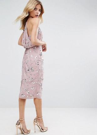 Розовое платье расшитое пайетками и камнями3 фото