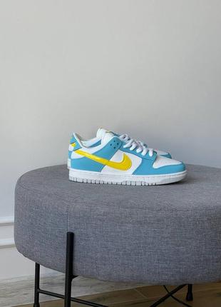 Жіночі кросівки найк данк лоу голубі з білим / nike dunk low next nature gs 'homer' dx3382-4003 фото