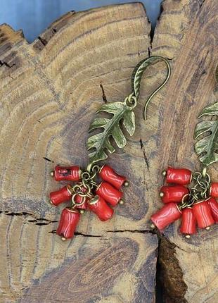 Довгі сережки з коралами. 3