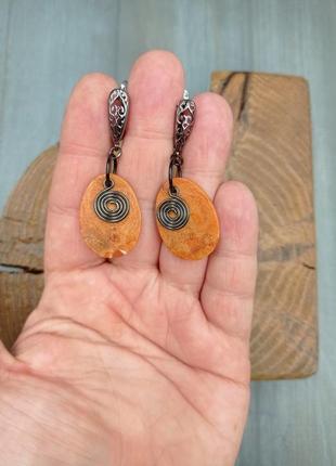 Сережки з натурального корала. корал