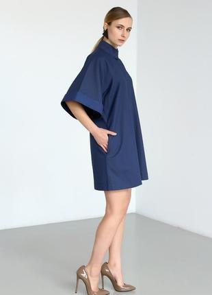 Синее платье с широкими рукавами «кимоно»2 фото