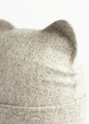Жіноча валяна шапка кішка з вовни мериноса бежева меланжева шапка з вушками5 фото