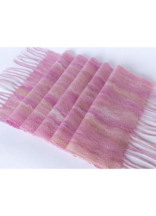 Розовый валяный шарф в полоску из шерсти мериноса8 фото