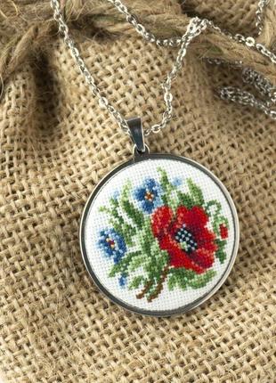 Вышитый кулон подвеска с цветами кулон с маками украшение на шею подарок девушке жене маме сестре