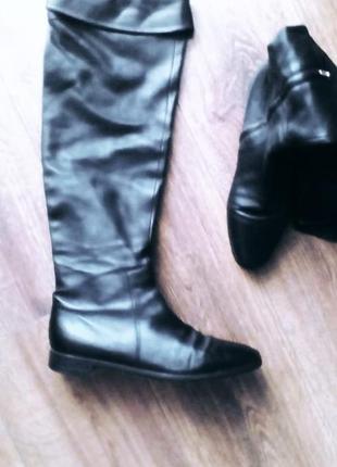 Красиві стильні чоботи ботфорти чорного кольору від sergio rossi