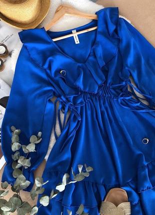 Фантастична сукня в кольорі електрик3 фото