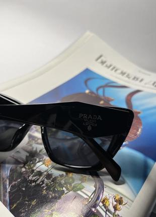 Солнцезащитные очки в бренде4 фото