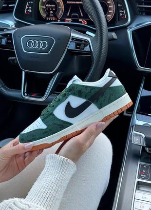 Женские кроссовки nike sb dunk low green snake9 фото