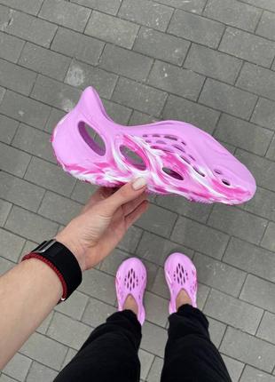 Женские разовые шлепанцы-сланцы yeezy foam runner pink кроссовки