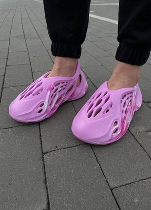 Женские разовые шлепанцы-сланцы yeezy foam runner pink кроссовки4 фото