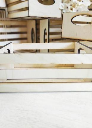 Декоративные ящики для хранения, создания флористических или подарочных композиций.