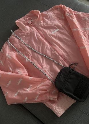 Легка курточка вітровка adidas 🩷2 фото