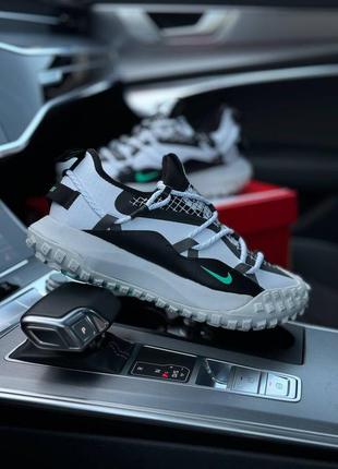 Мужские кроссовки nike acg mountain fly low white black mint