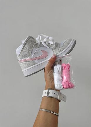 Женские кроссовки найк аир джордан ретро 1 премиум / nike air jordan retro 1 «heather grey / pink” premium1 фото