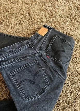 Джинси levis