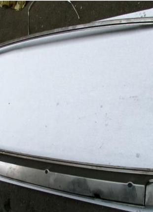 Рамка вітрового скла маз в зборі