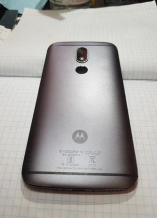 Motorola xt1663 кришка з кнопками