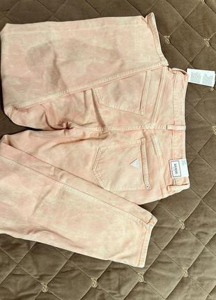 Guess 3