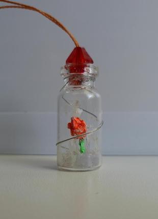Кулон мини бутылочка с цветком9 фото