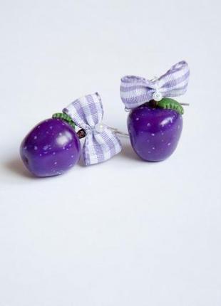 Фиолетовые яблоки1 фото