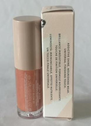 Блиск для губ fenty beauty by rihanna gloss bomb universal lip luminizer у відтінку fenty glow 2 мл4 фото