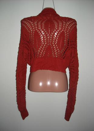 Болеро кирпично-теракотового цвета вязаное крючком и спицами