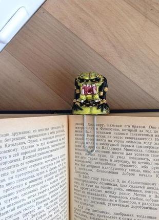 Закладка для книг и блокнотов хищник. bookmark predator. kids bookmark. gift.