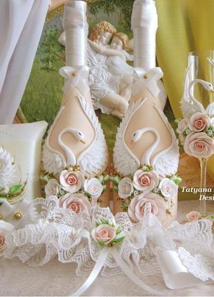 Свадебная бутоньерка для жениха с набора  "лебединая верность"2 фото