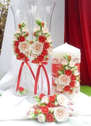 Свадебный набор в красных тонах1 фото