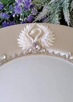 Свадебный прибор для торта " белый перламутр с лебедями"3 фото