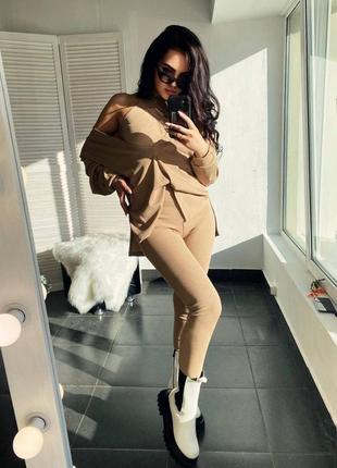 Костюм тройка