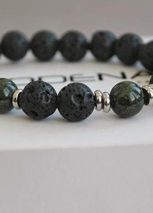 Мужской браслет из вулканической лавы