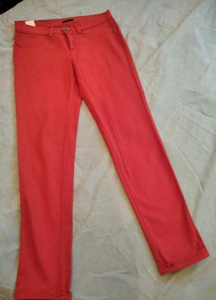 Джинсы скинни