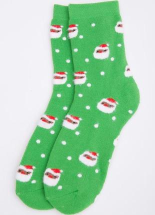 Жіночі новорічні шкарпетки салатового кольору з принтом 151r2326