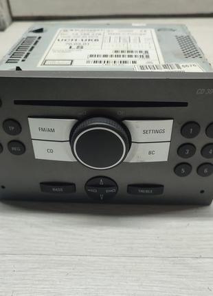 Штатна автомагнітола cd30 mp3 opel vectra c,signum,astra h zaf...