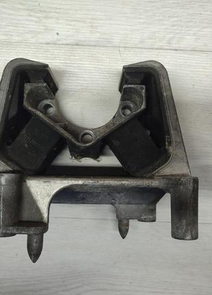 Подушка коробки передач opel vectra b gm 90495513, 90497583