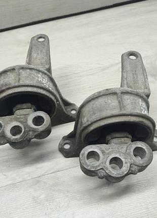 Подушка двигуна права опель астра ж зефіра а 90576148