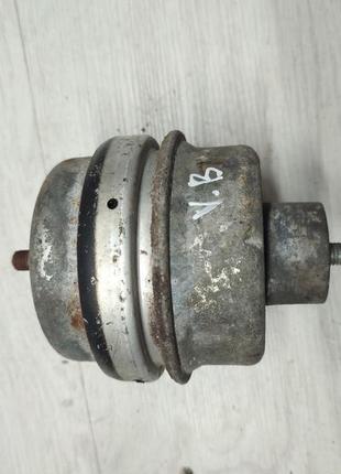 Подушка двівуна.мотора права 90496186 для opel vectra b 1996-2001