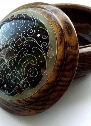 Шкатулка круглая инкрустированная янтарем, мрамором, стеклом- d-13см ,h-6,5см7 фото