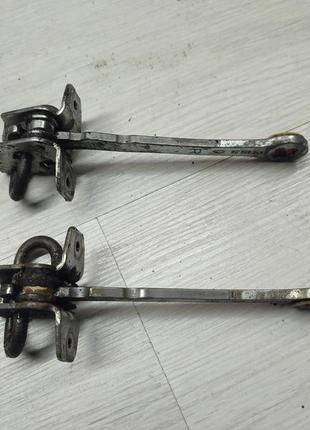 Обмежувач двері 5160228 90508649 opel vectra b вектра