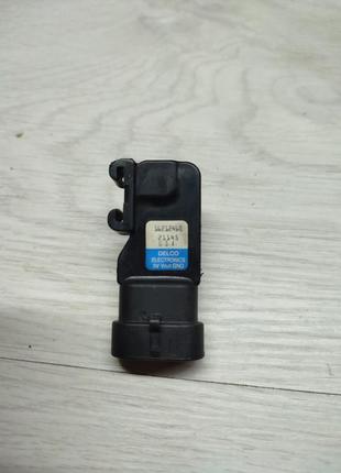 Датчик тиску в колекторі 16212460 gm 22346