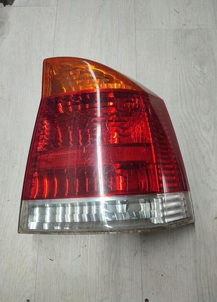 Задній правий стоп опель вектра ц opel vectra c 9185946
